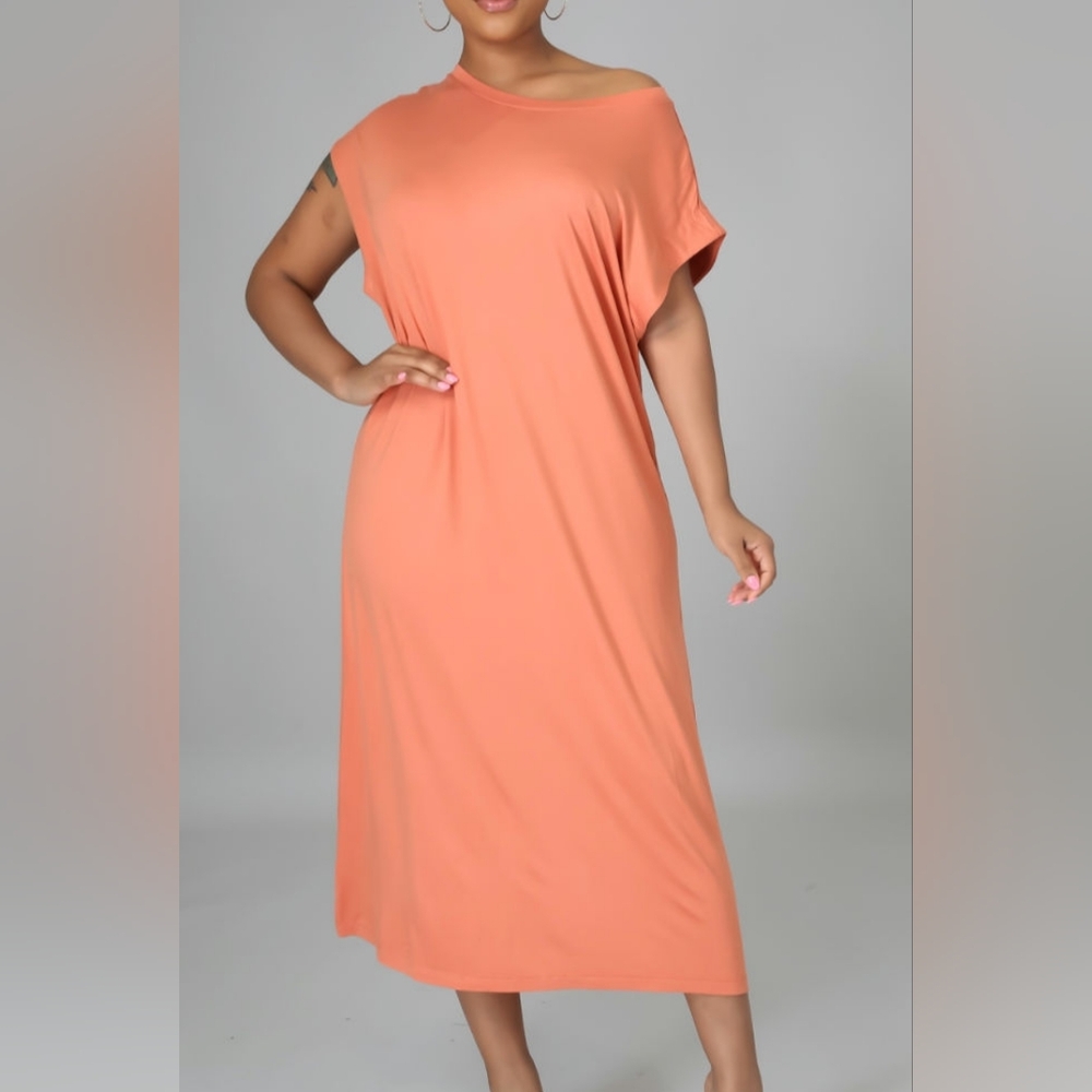 Chic Casual Maxi Dress - Peach